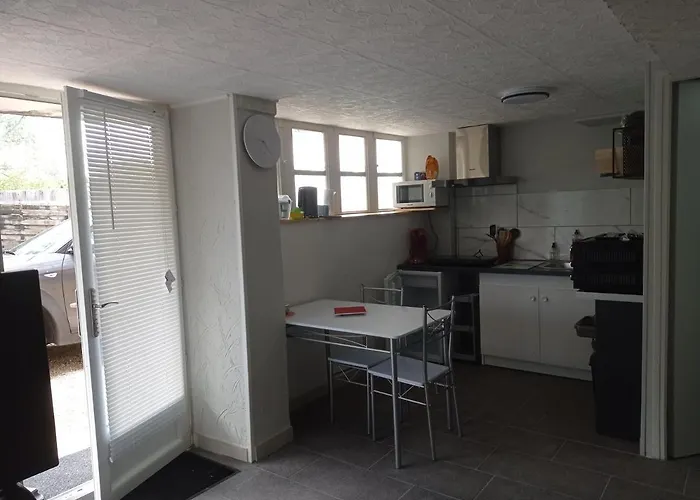 Apartment Rez De Chausse *